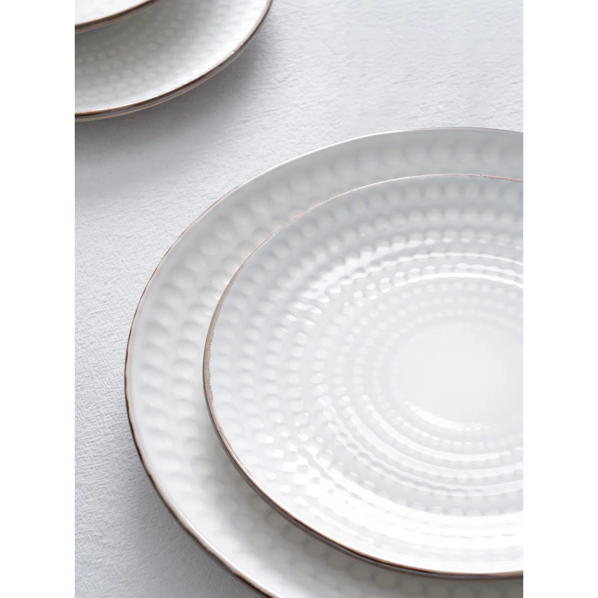 24 Piece Stoneware Dinnerware Set, Plates and Bowls Set for 8